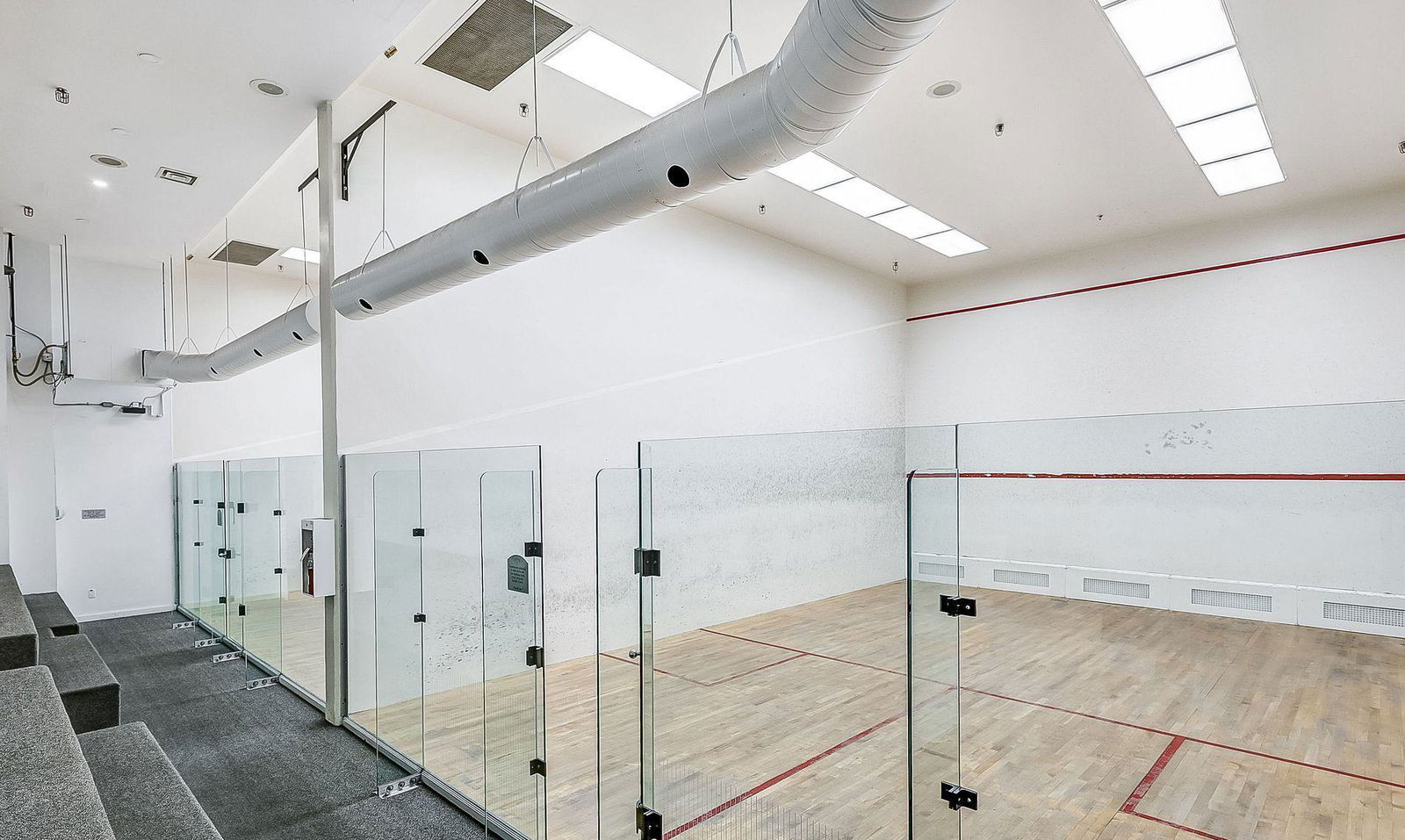 Squash Court — The Residences at The Consilium I, Scarborough, Toronto