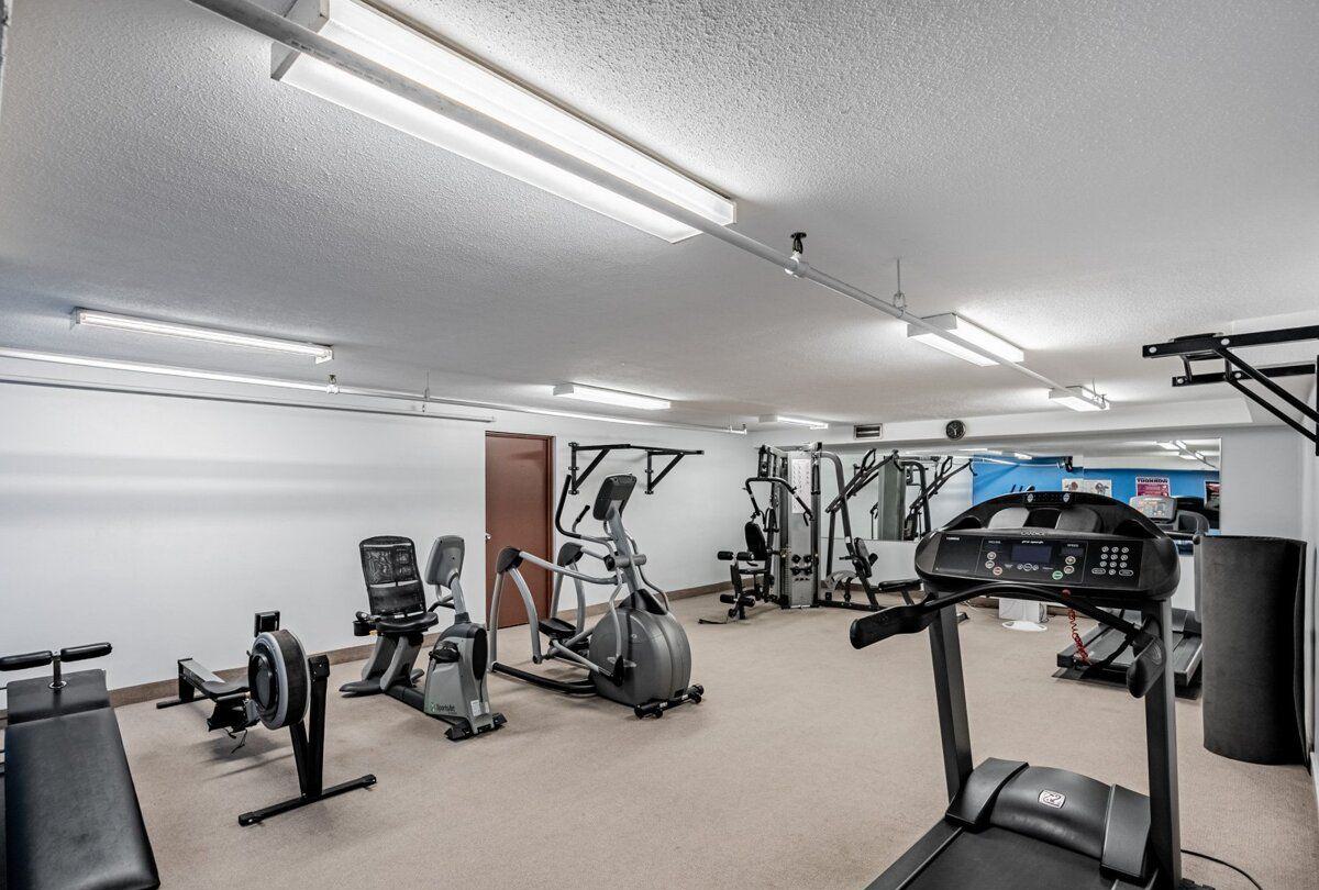 Gym — Top of the Humber Condos, Etobicoke, Toronto