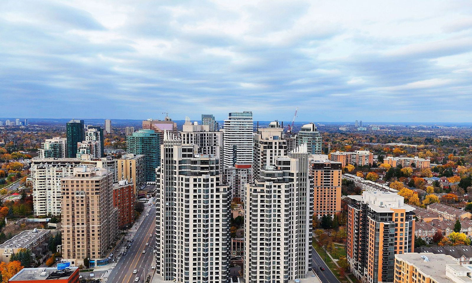 Triomphe-East Tower Condos, North York, Toronto