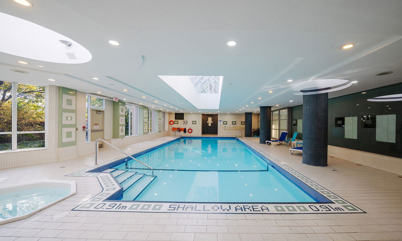 Pool — Triomphe-East Tower Condos, North York, Toronto