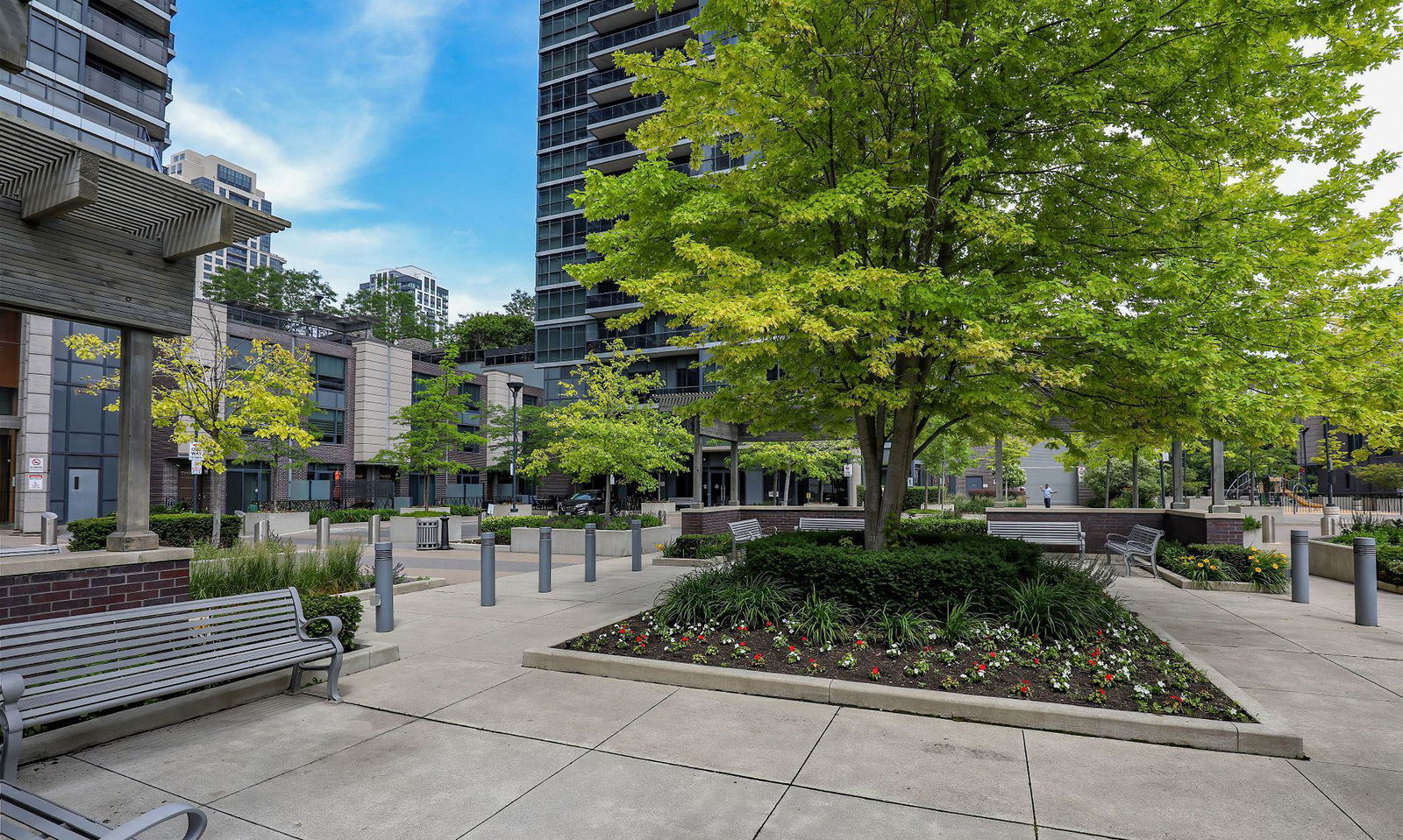 Patio — Triumph at Valhalla Condos, Etobicoke, Toronto