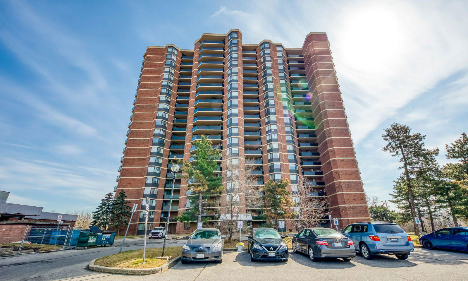 Twin Towers Condos, Etobicoke, Toronto