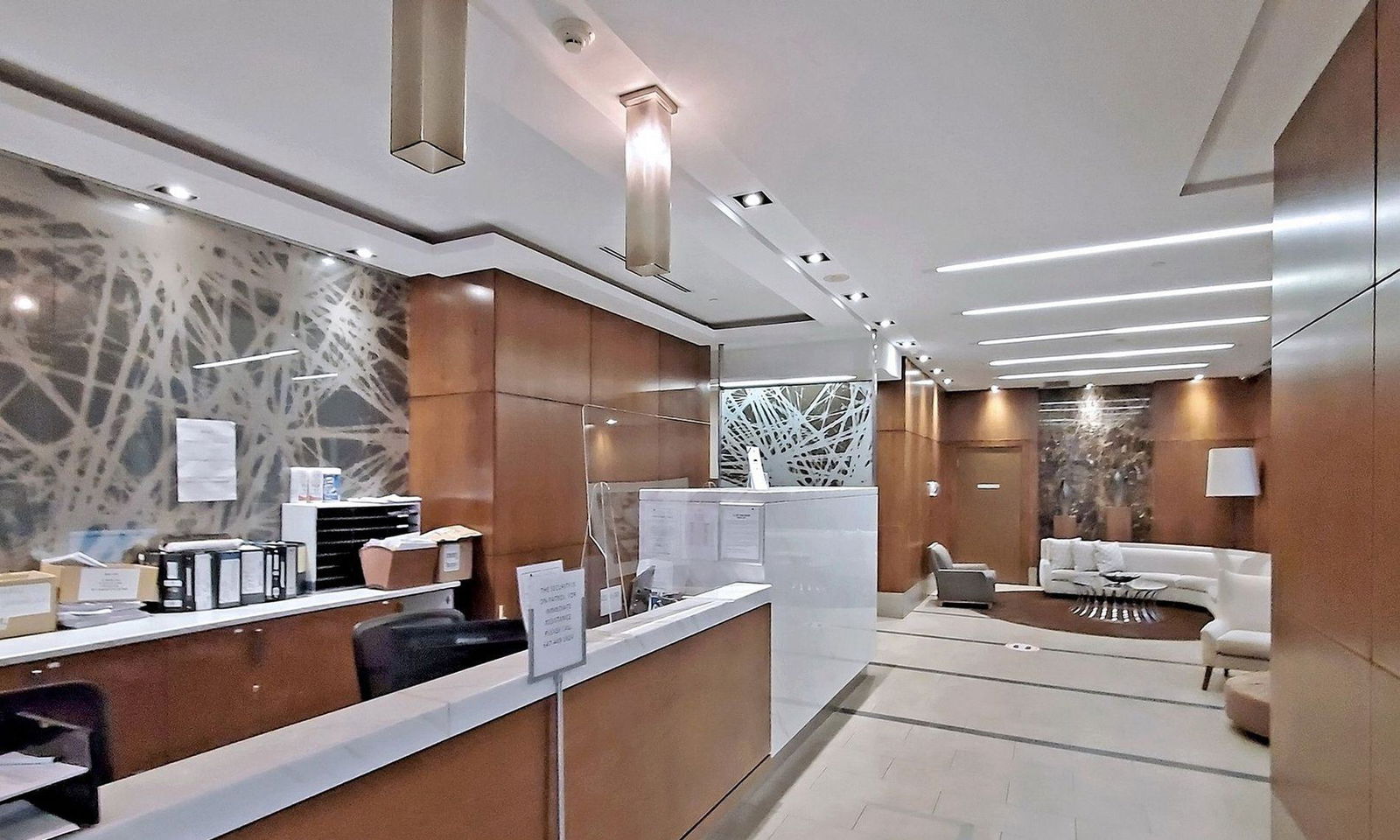 Concierge — Ultra at Herons Hill Condos, North York, Toronto