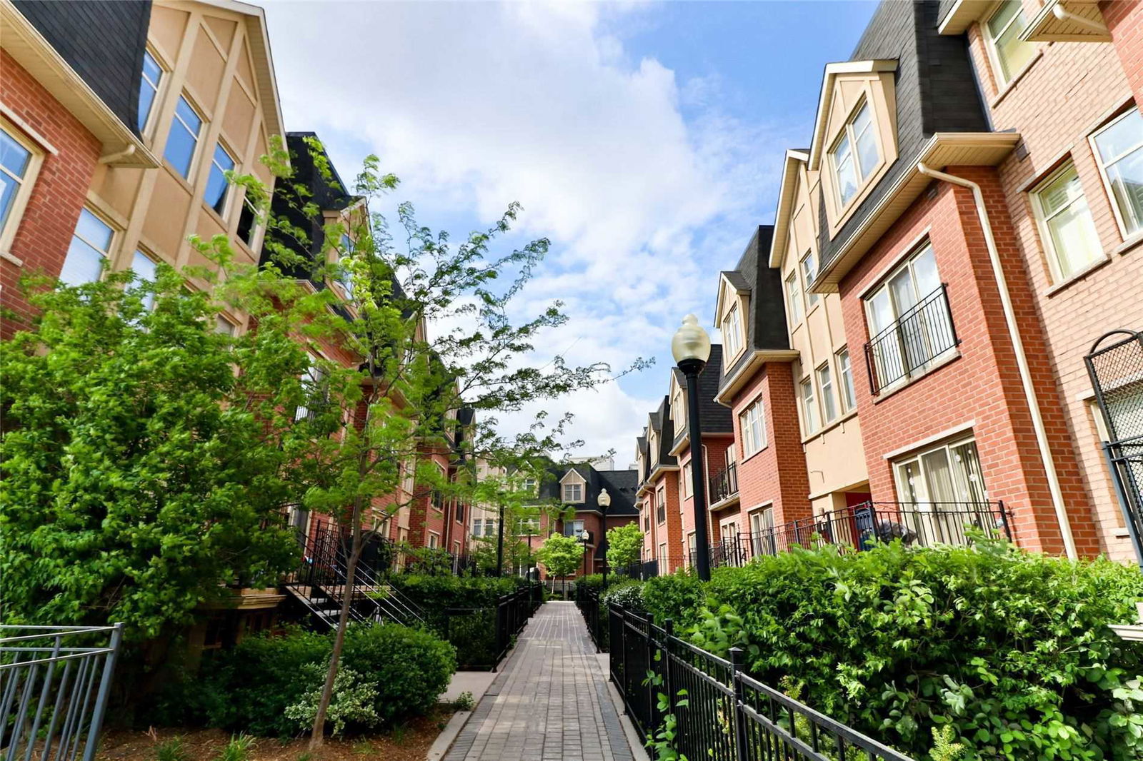 Victoria Village Townhomes, North York, Toronto