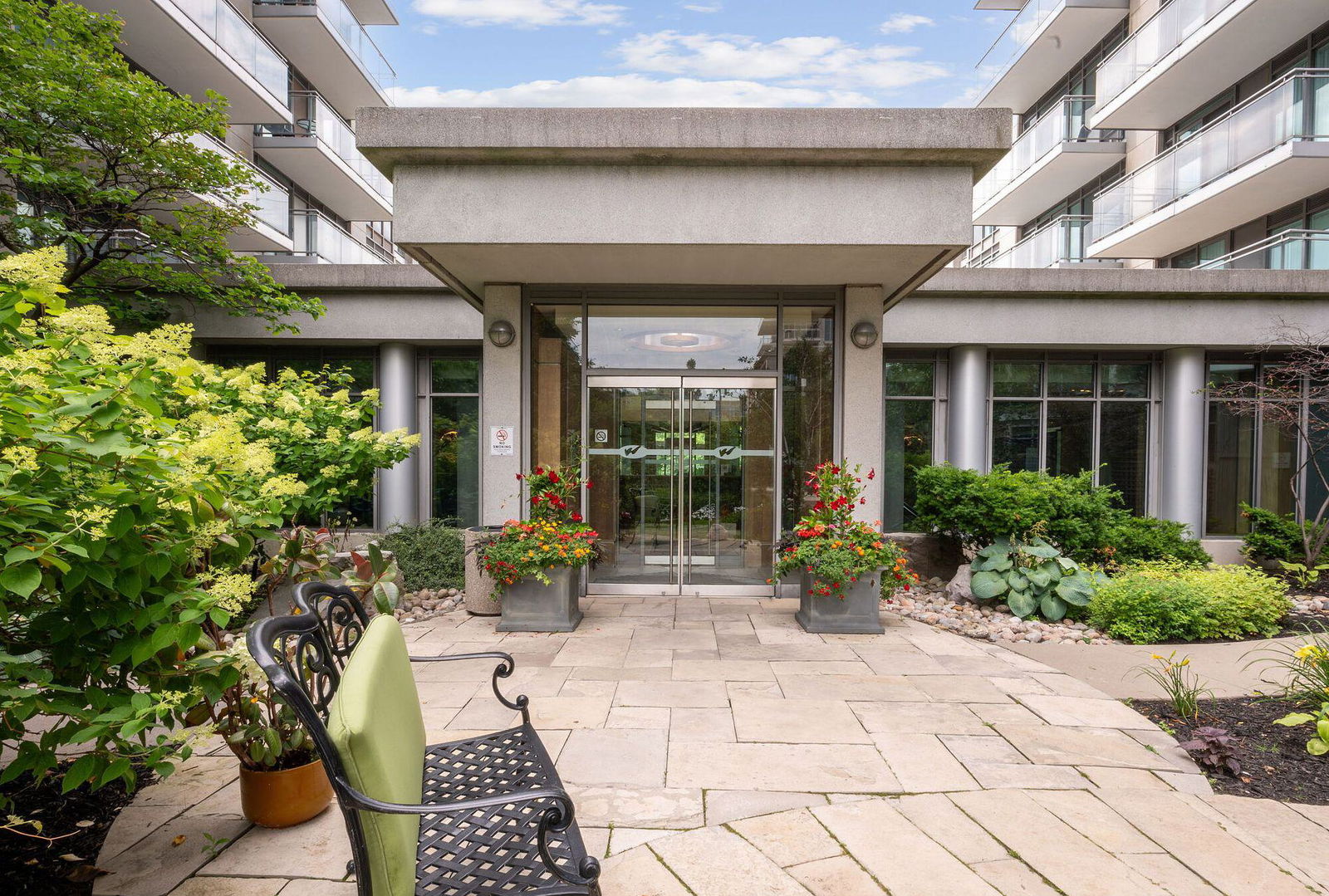 Entrance — Voyager I at Waterview Condos, Etobicoke, Toronto