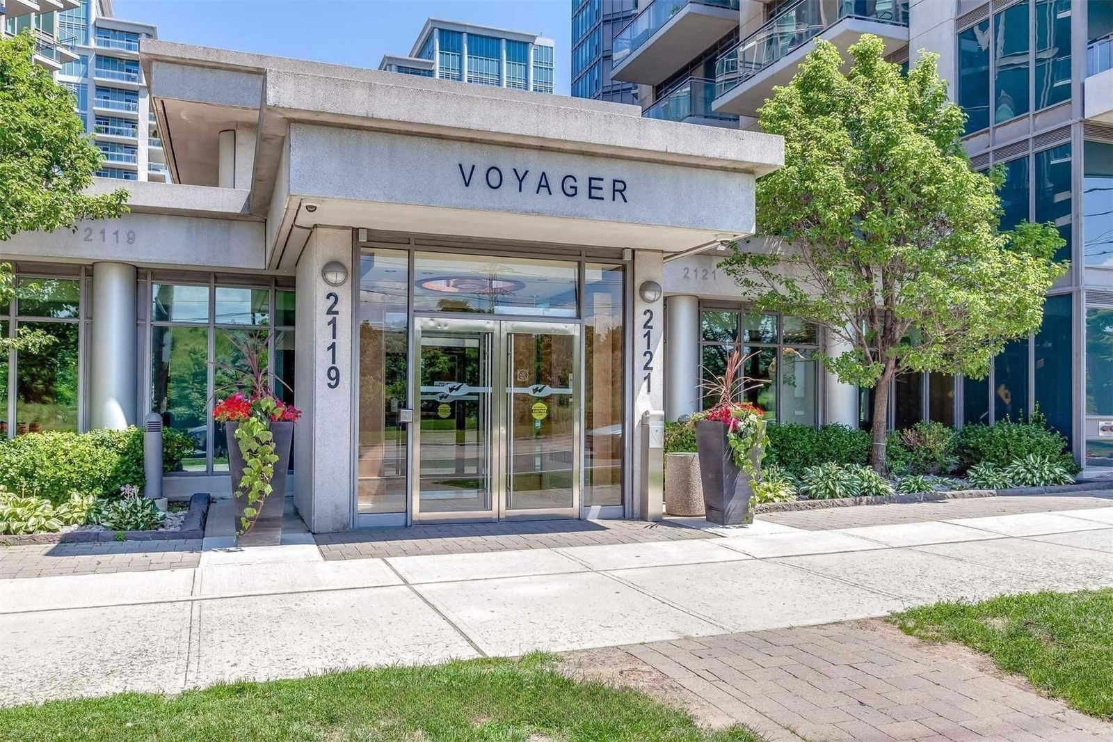 Entrance — Voyager I at Waterview Condos, Etobicoke, Toronto