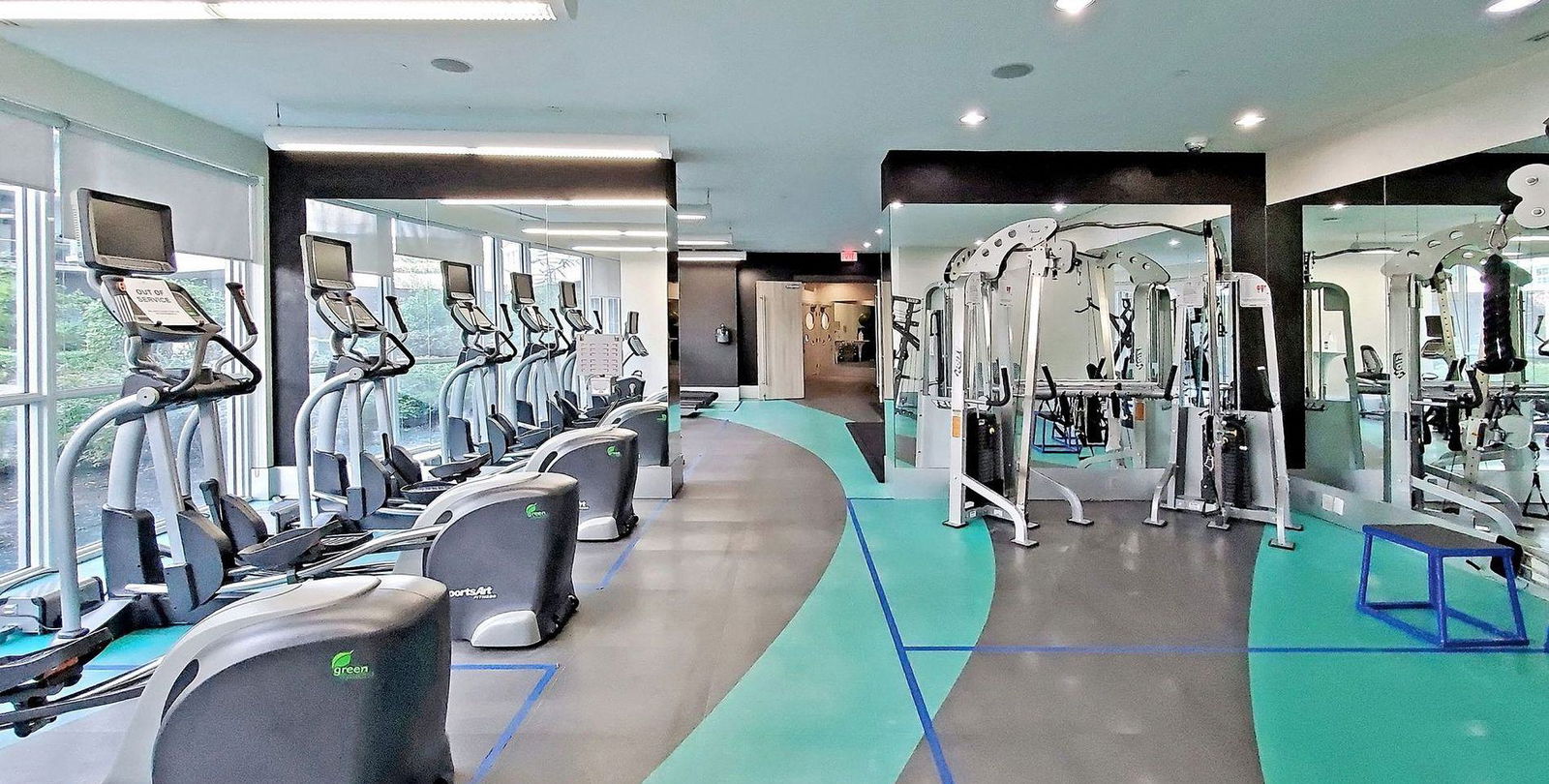 Gym — Waterscapes Condos, Etobicoke, Toronto