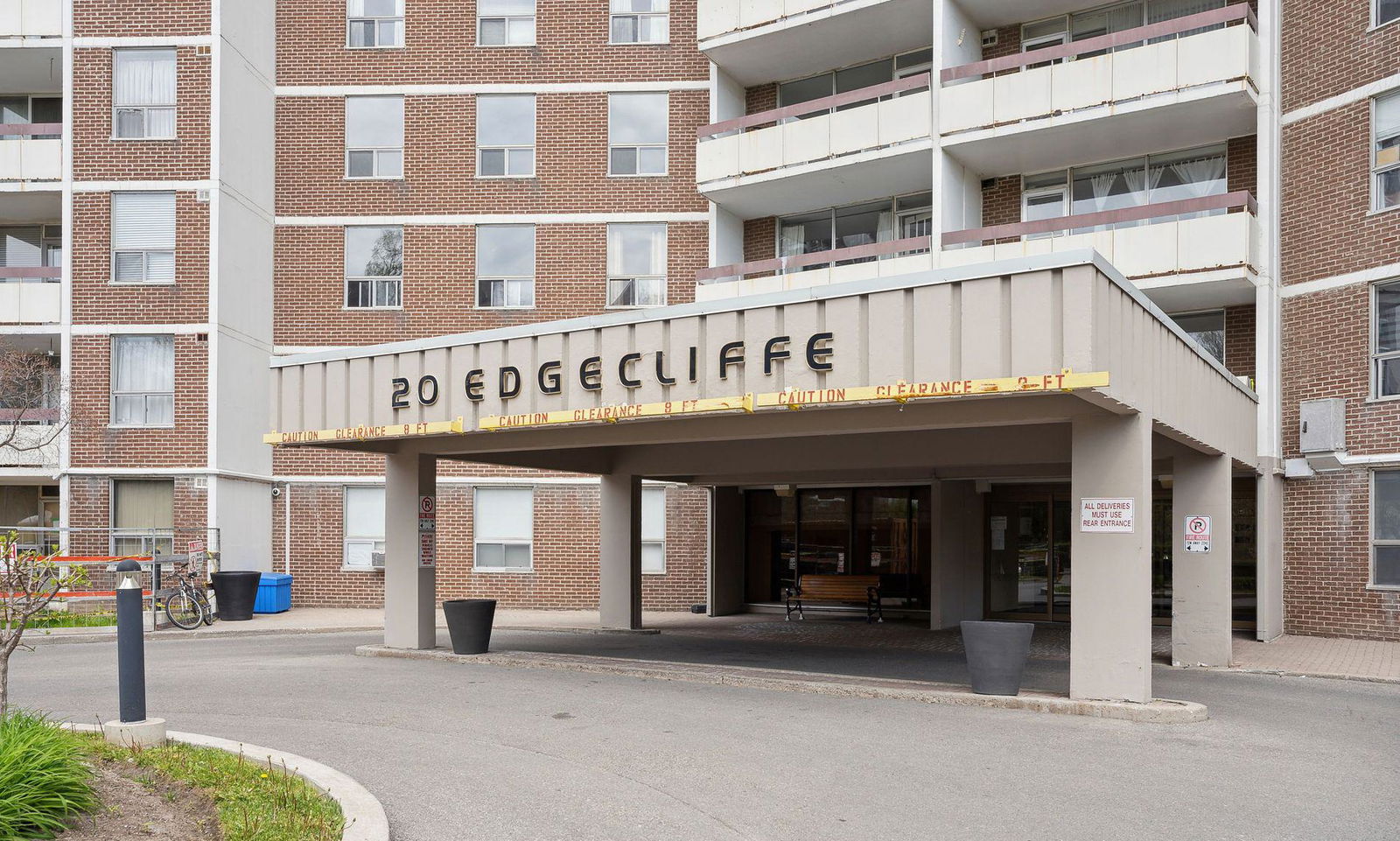 Entrance — Wynford Condominiums, North York, Toronto