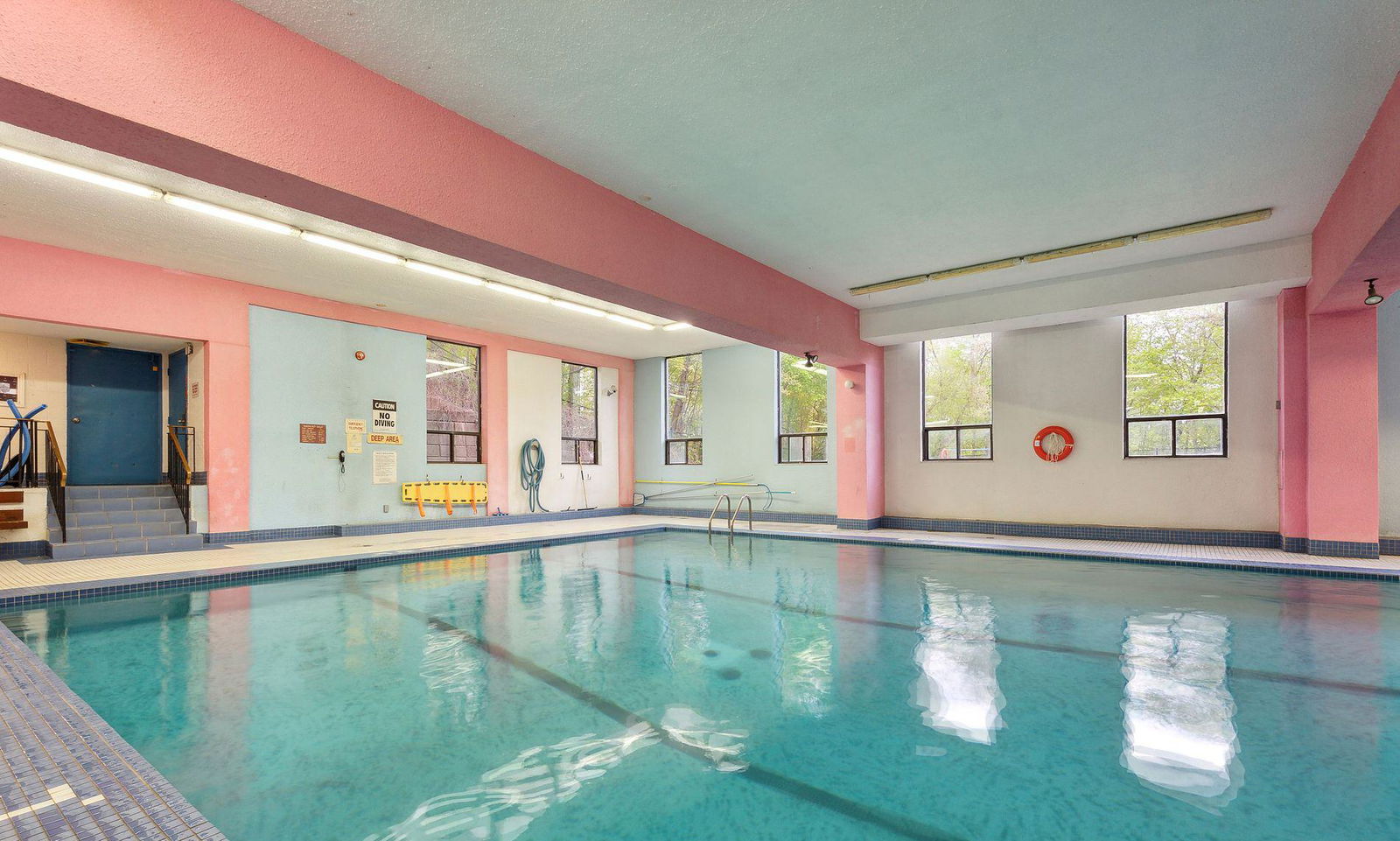 Pool — Wynford Condominiums, North York, Toronto