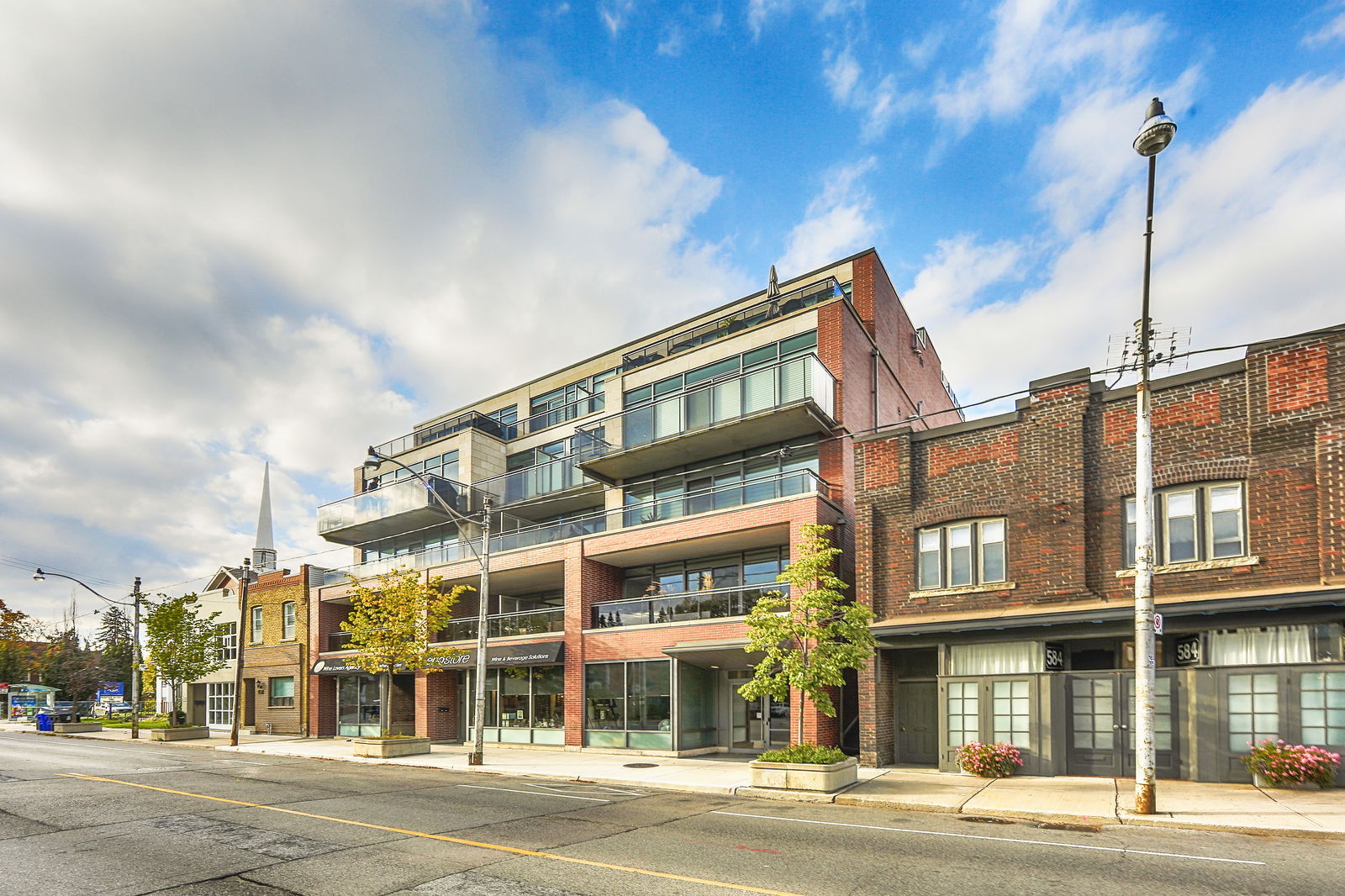 Exterior — Volta Lofts, West End, Toronto