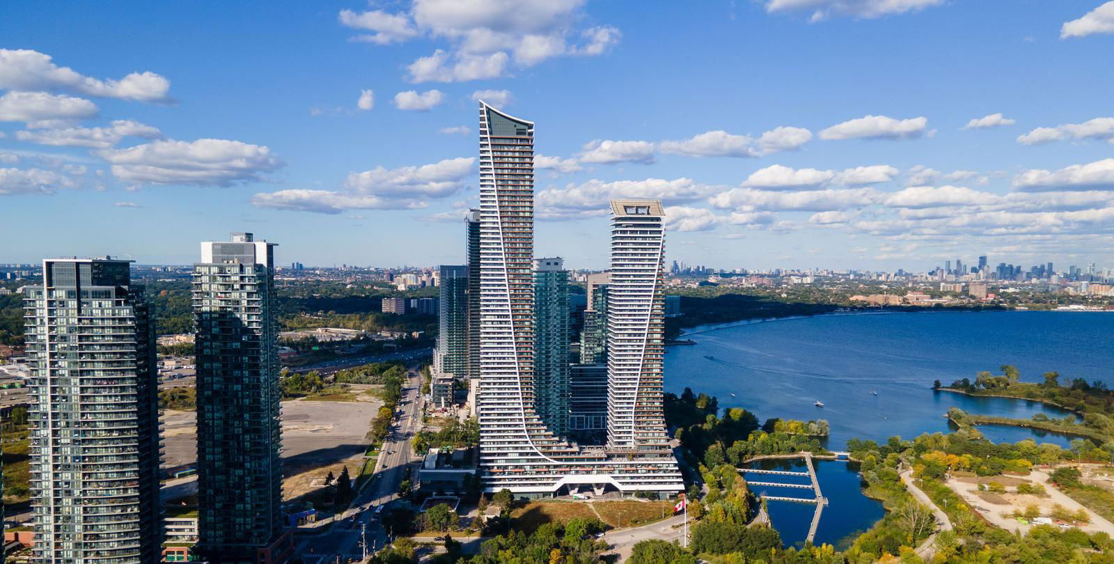 Sky Tower at Eau Du Soleil Condos, Etobicoke, Toronto