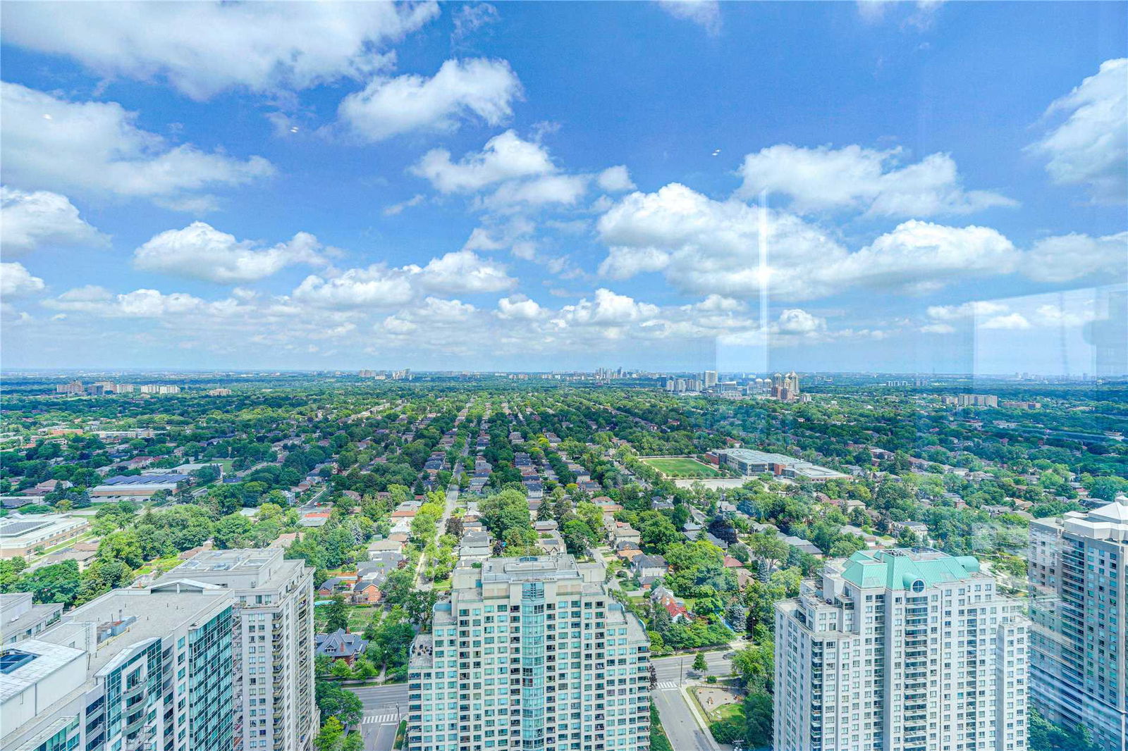 Skyline — Beacon Condos, North York, Toronto