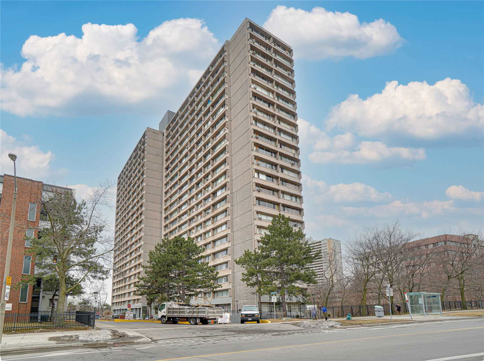 Sunny Glenway Condos, North York, Toronto