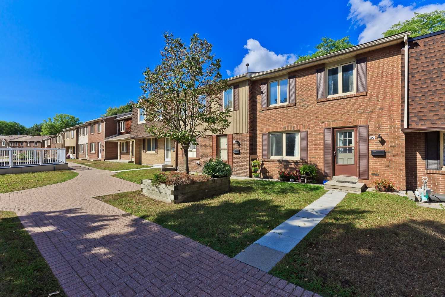 270 Timberbank Boulevard Condos, Scarborough, Toronto