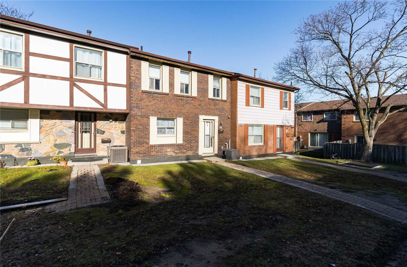 20 Brimwood Boulevard Condos, Scarborough, Toronto