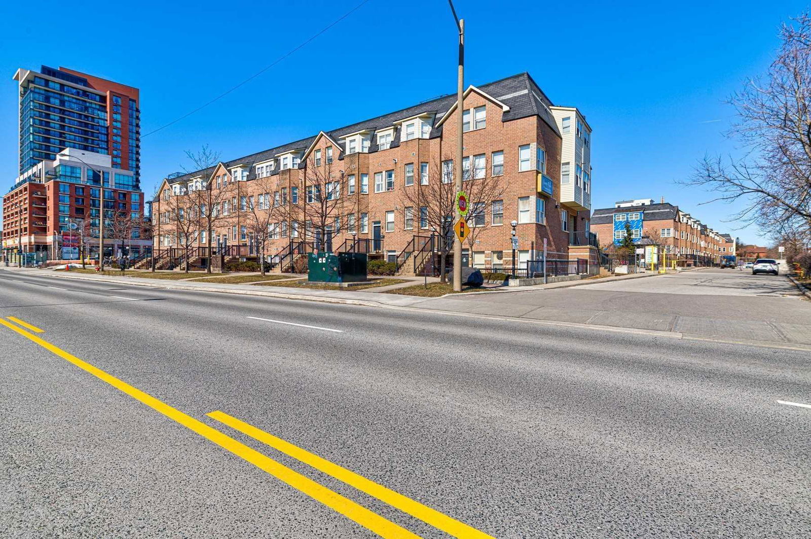 Liberty Walk Townhomes, North York, Toronto