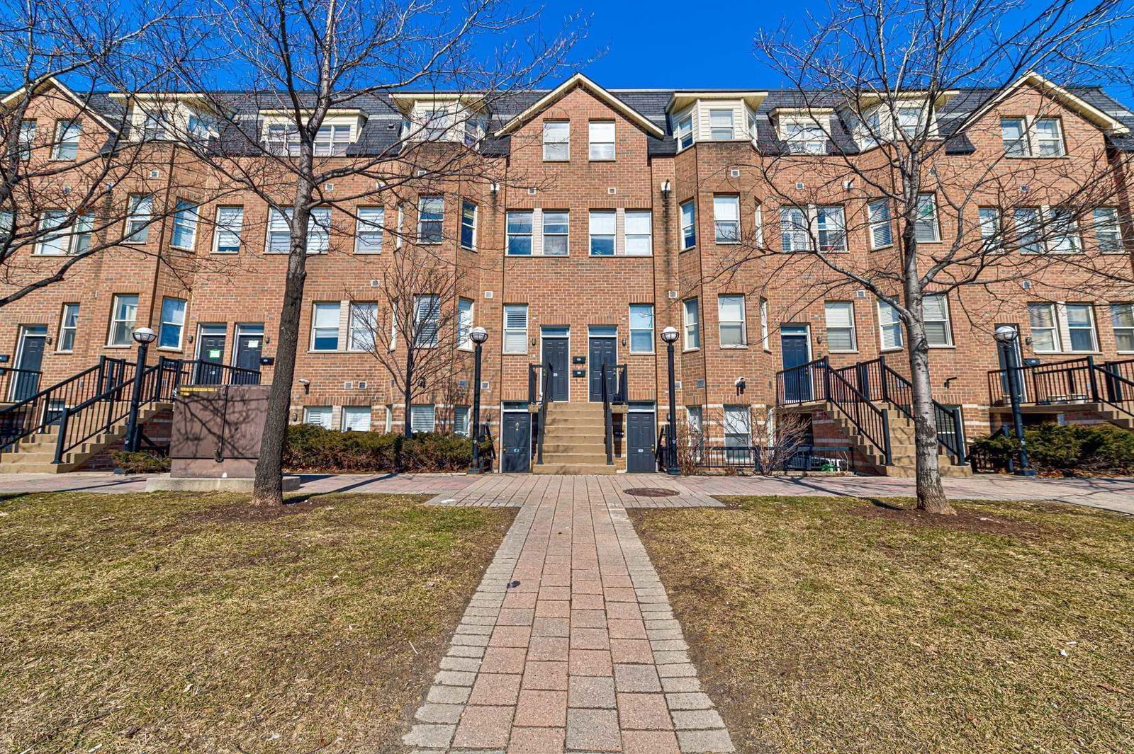 Liberty Walk Townhomes, North York, Toronto