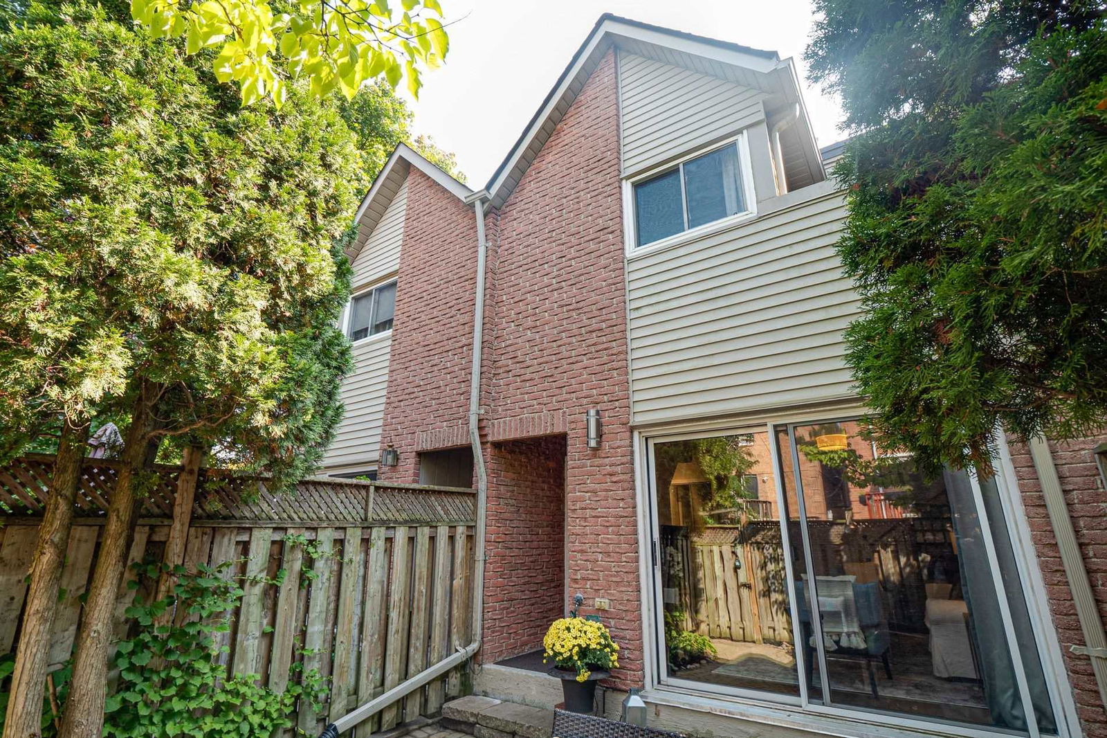 Battenberg Townhomes, East End, Toronto