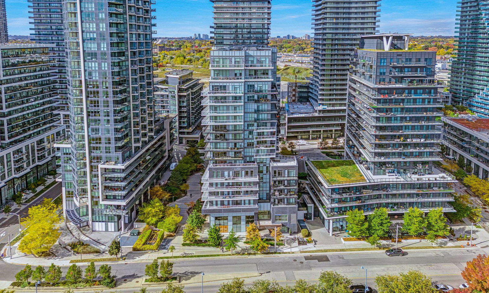 Riva Del Lago Condos, Etobicoke, Toronto