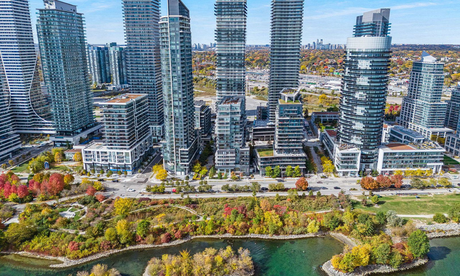 Riva Del Lago Condos, Etobicoke, Toronto