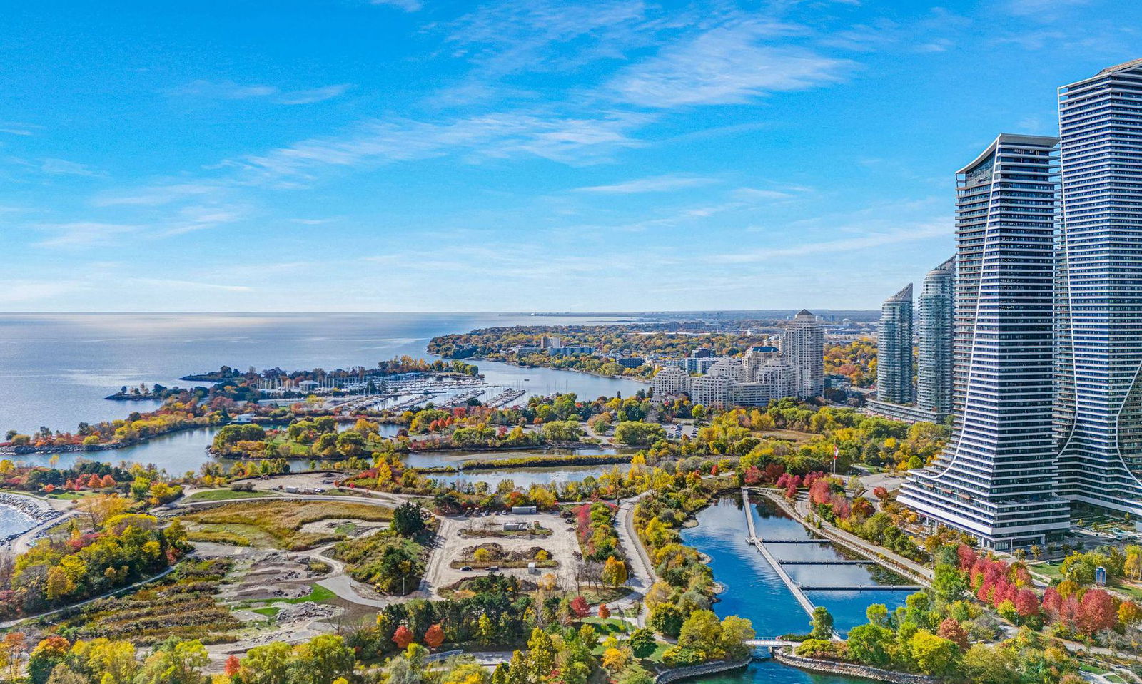 Skyline — Riva Del Lago Condos, Etobicoke, Toronto