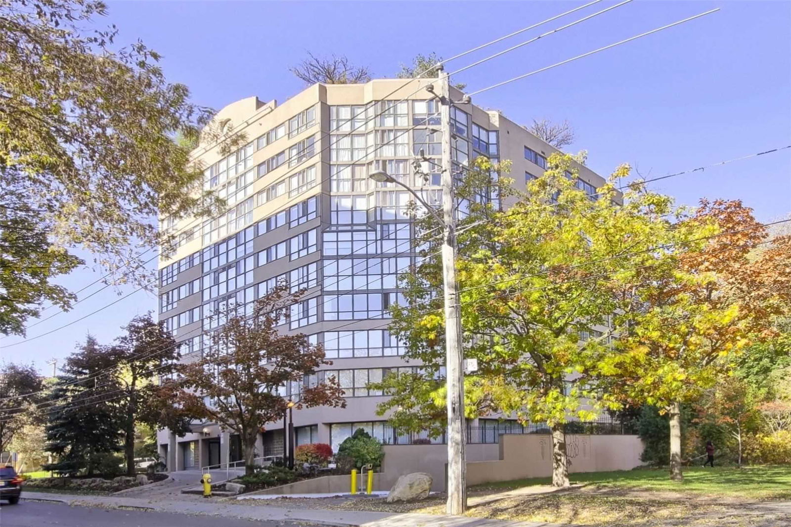 10 Tichester Road Condos, Midtown, Toronto