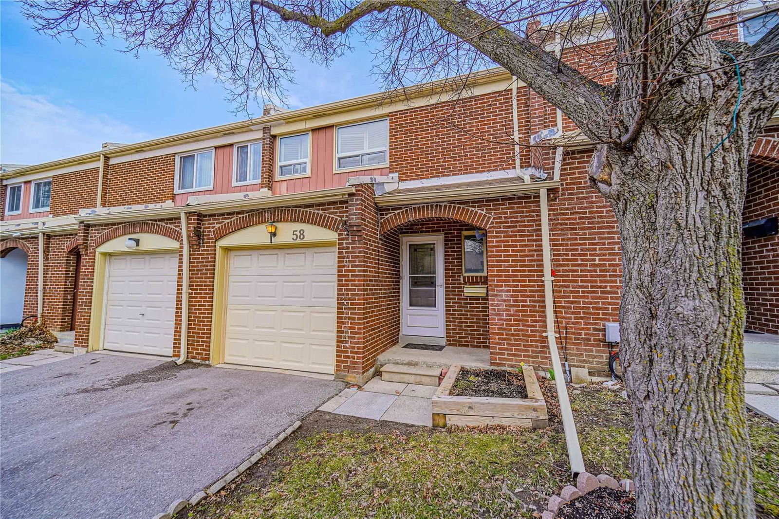 106 Chester Le Boulevard Townhomes, Scarborough, Toronto