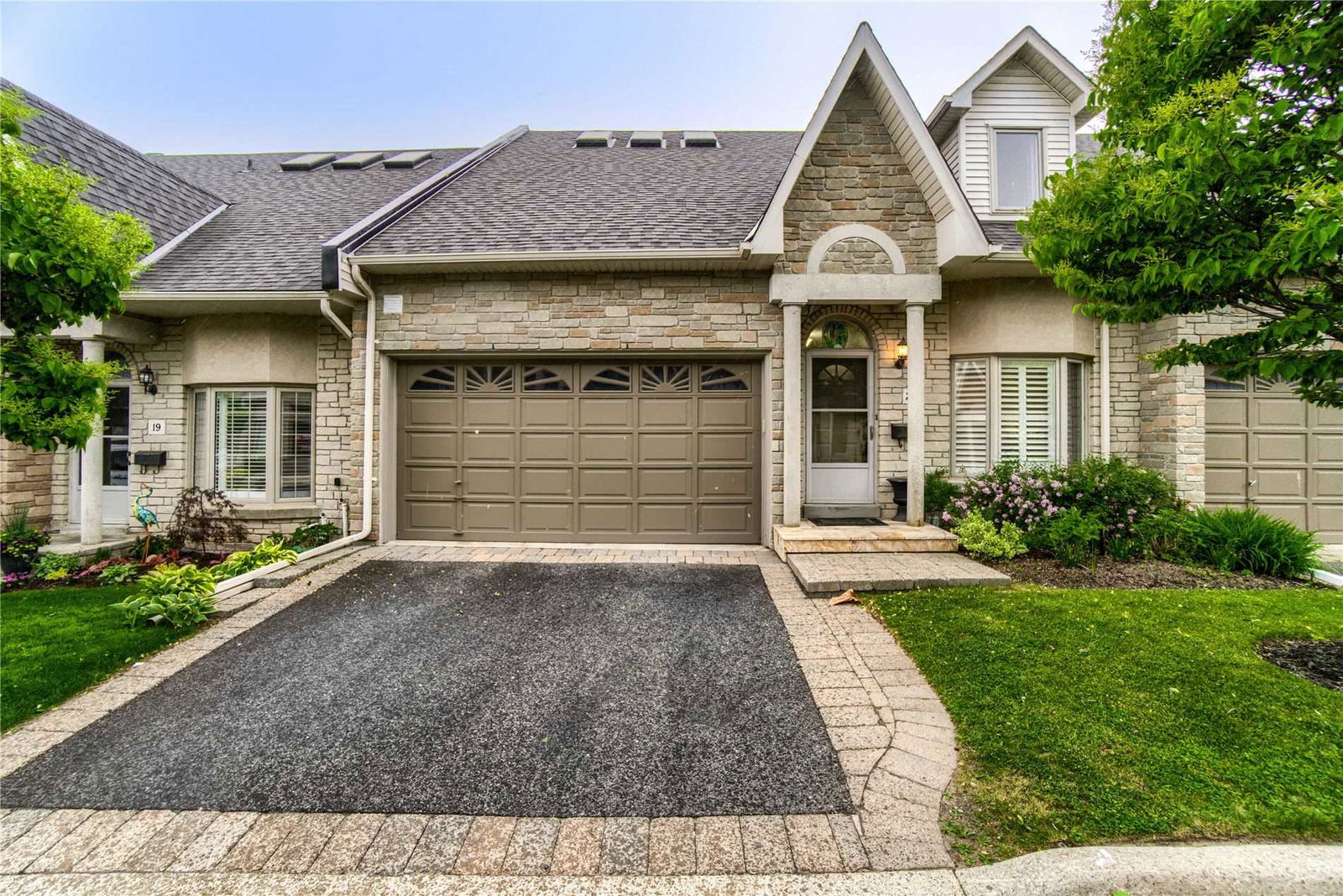 The Cottages of Turtle Creek Townhomes, Mississauga, Toronto