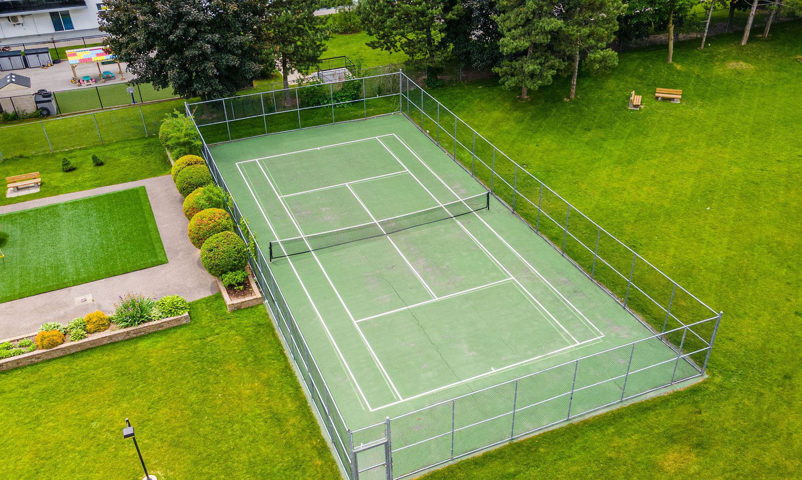 Tennis — 1100 Caven Condos, Mississauga, Toronto