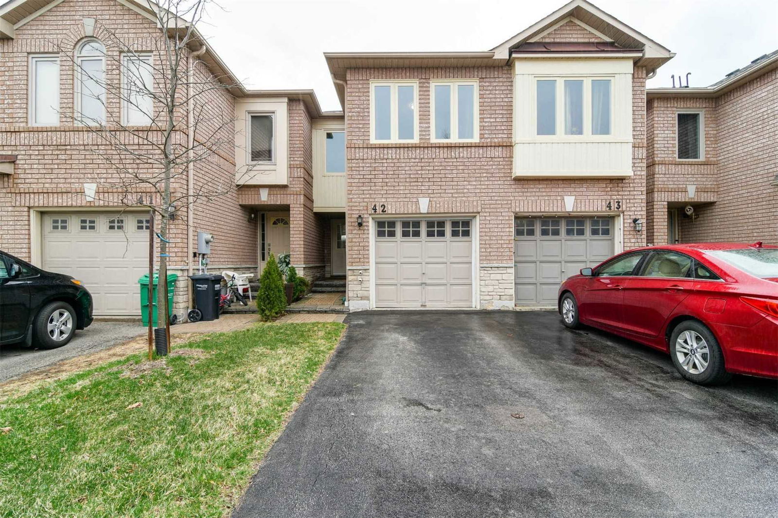 Bristol & Fallingbrook Townhomes, Mississauga, Toronto