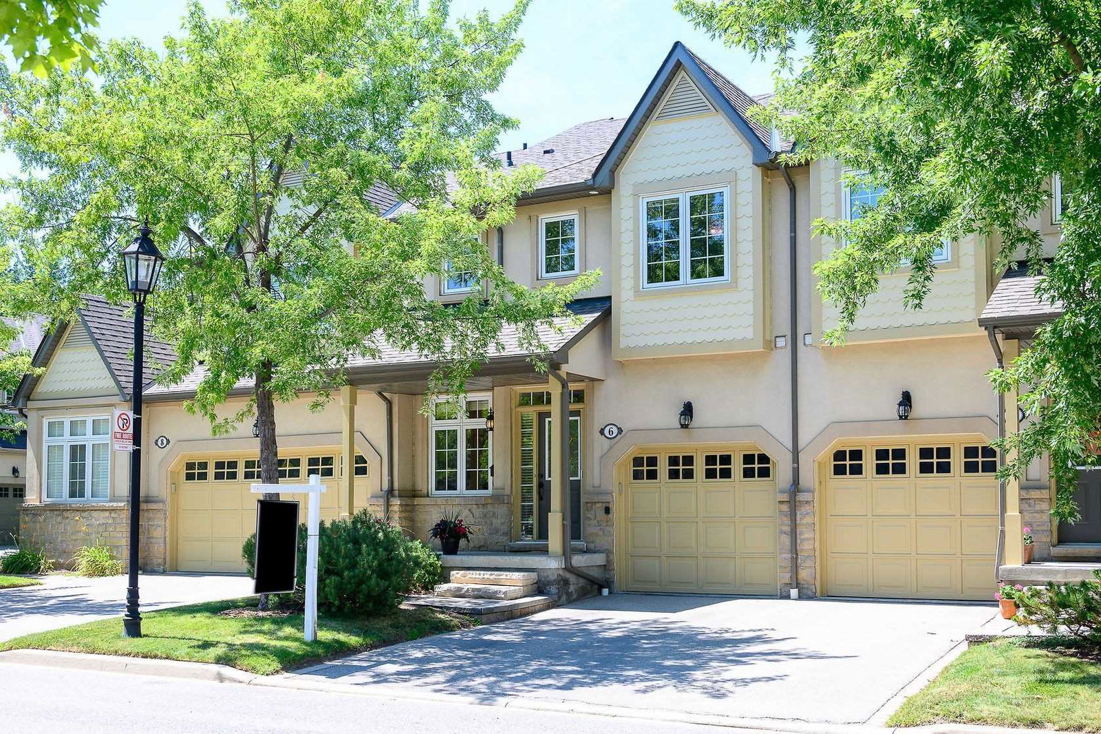 Coventry Lane Townhomes, Mississauga, Toronto