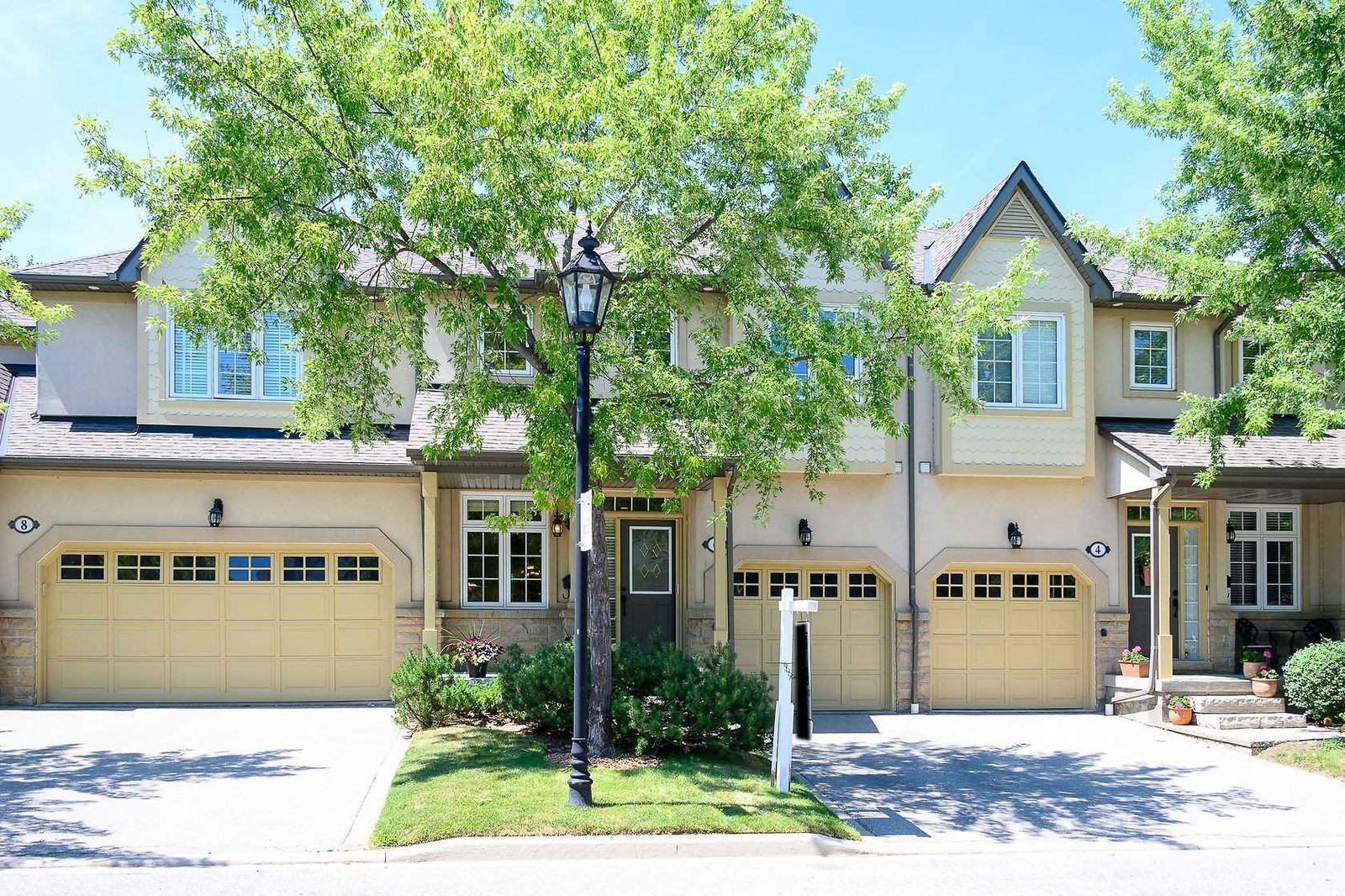 Coventry Lane Townhomes, Mississauga, Toronto