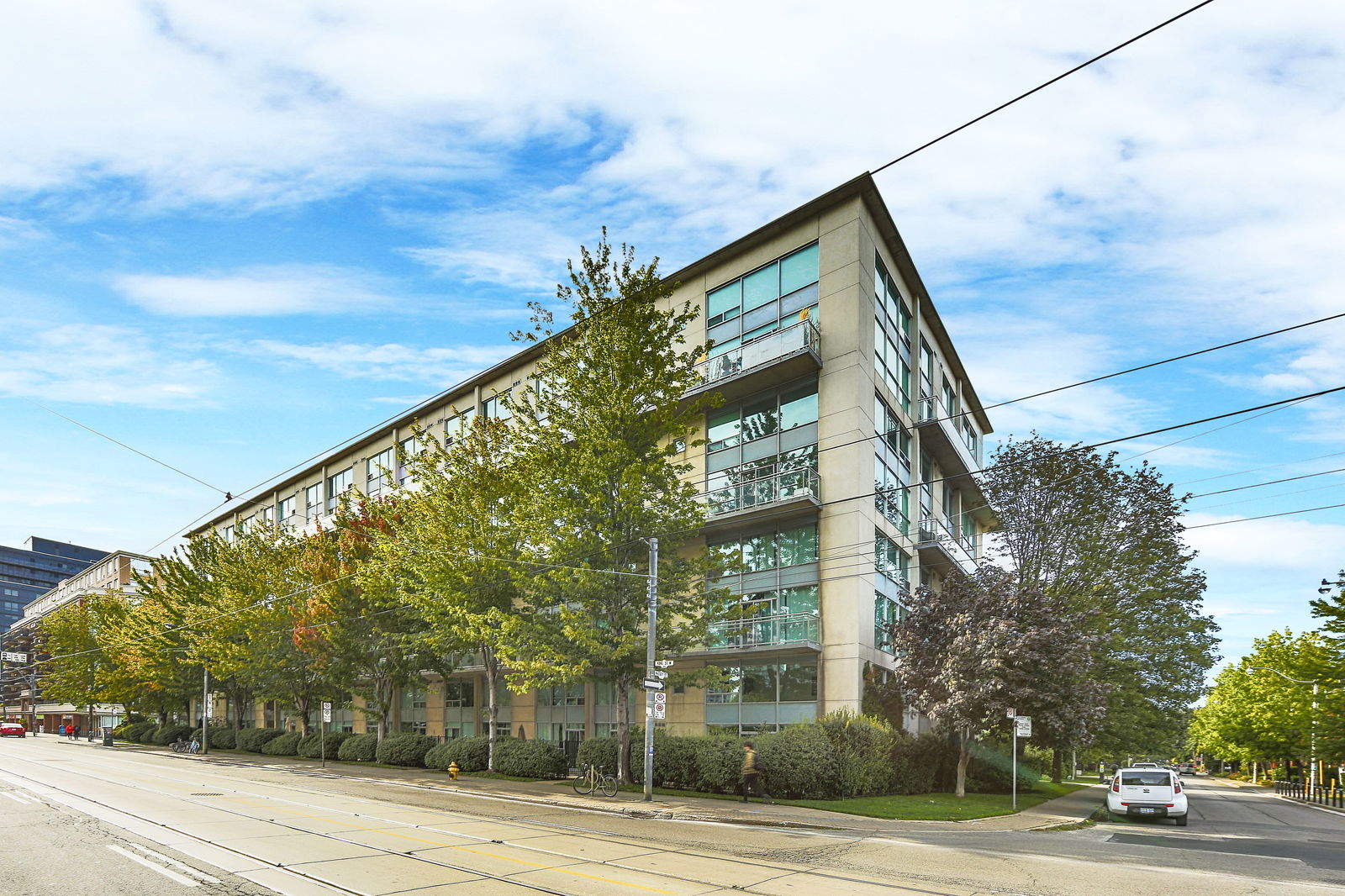 Exterior — King West Village Lofts, Downtown, Toronto