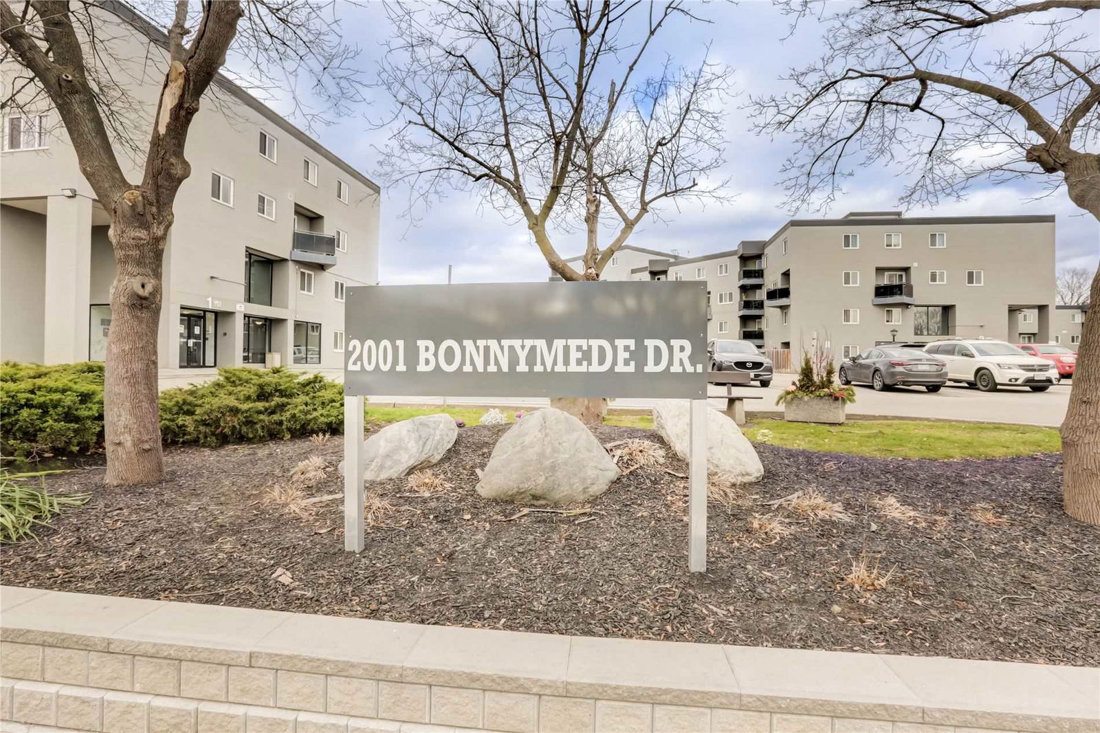 2001 Bonnymede Condos, Mississauga, Toronto