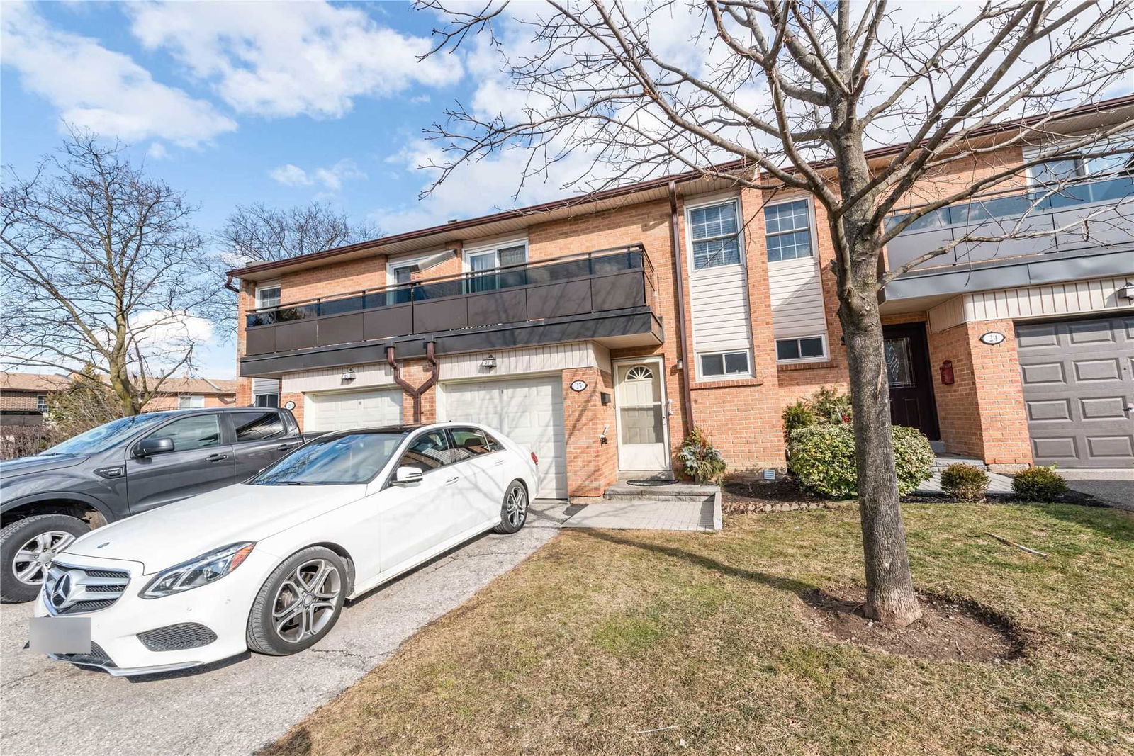 2120 Rathburn Road Townhomes, Mississauga, Toronto