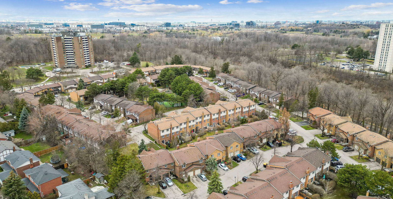 2120 Rathburn Road Townhomes, Mississauga, Toronto