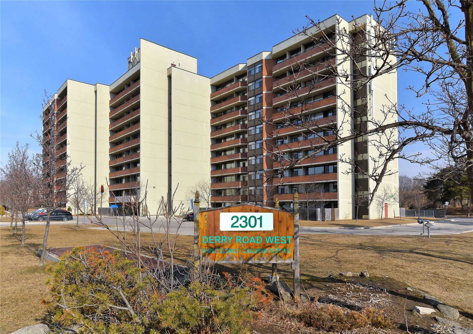 2301 Derry Road Condos, Mississauga, Toronto