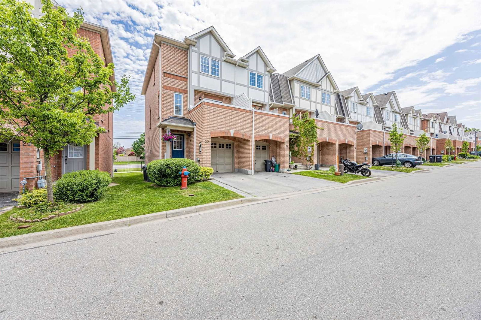 Breakwater Court Townhomes, Mississauga, Toronto