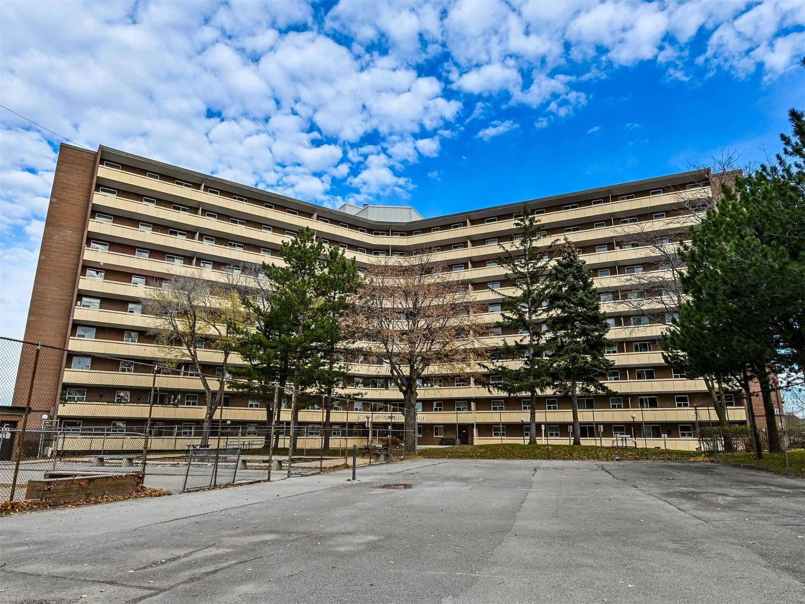 3533 Derry Condos, Mississauga, Toronto