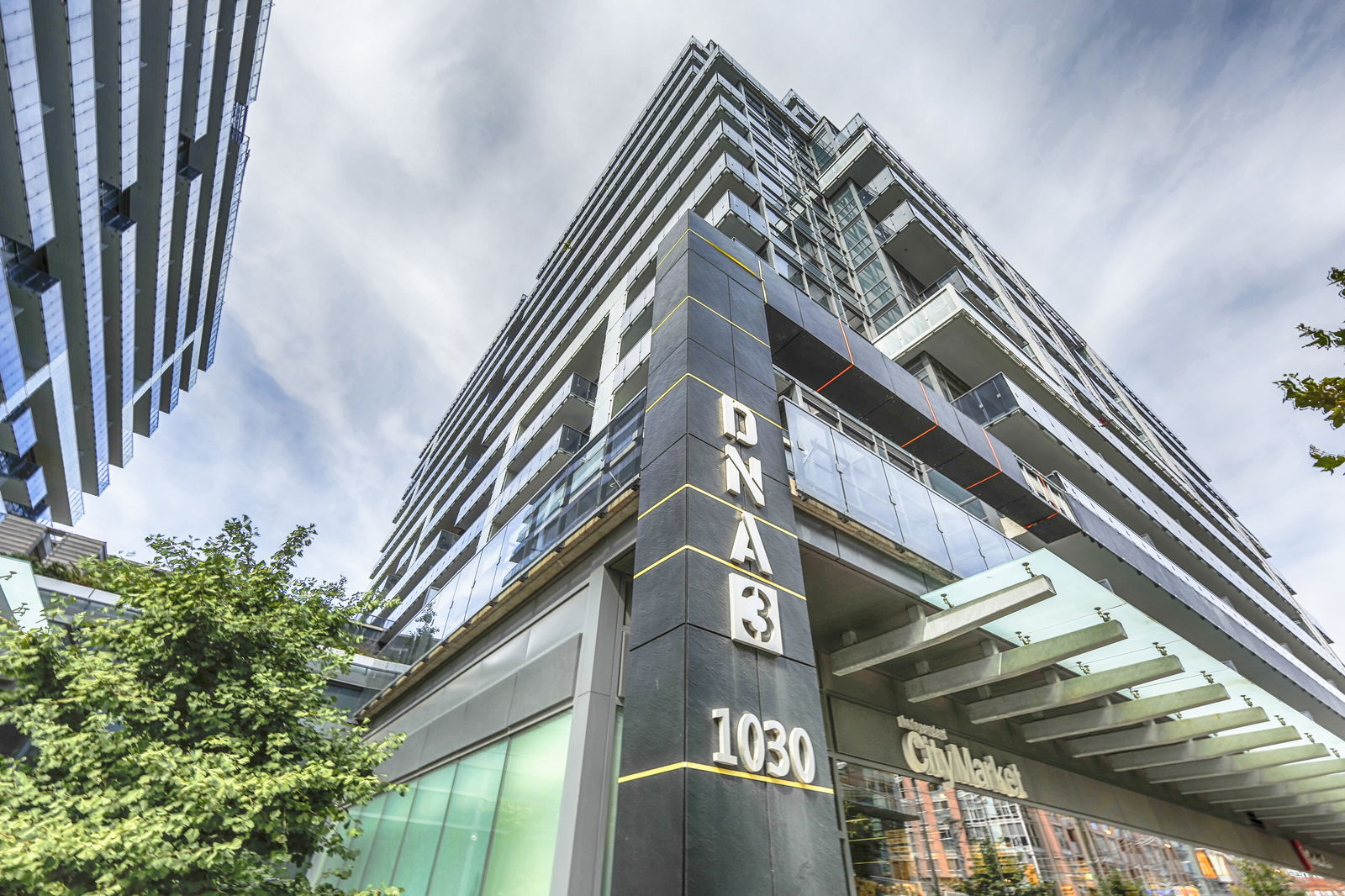 Exterior Sky — DNA 3 Condos, Downtown, Toronto