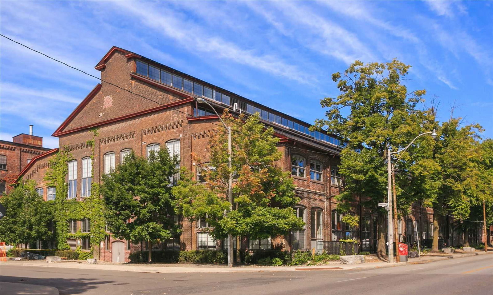 Exterior Side — Foundry Lofts, West End, Toronto