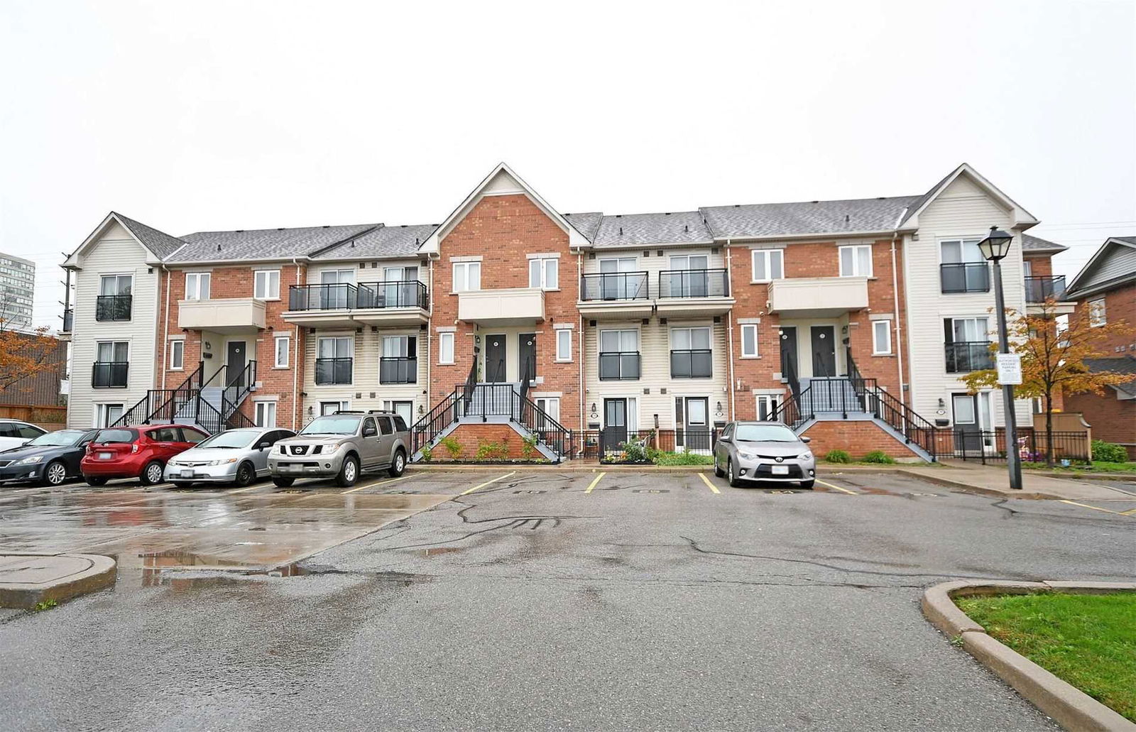 4620 Guildwood Way Townhomes, Mississauga, Toronto