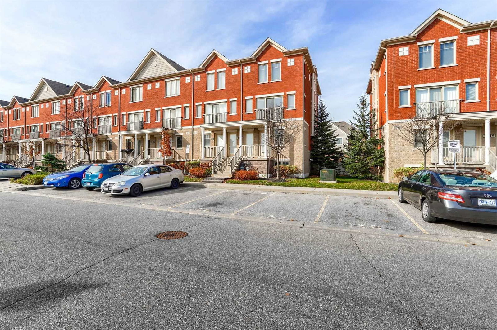 Garden Villas I Townhomes, Mississauga, Toronto