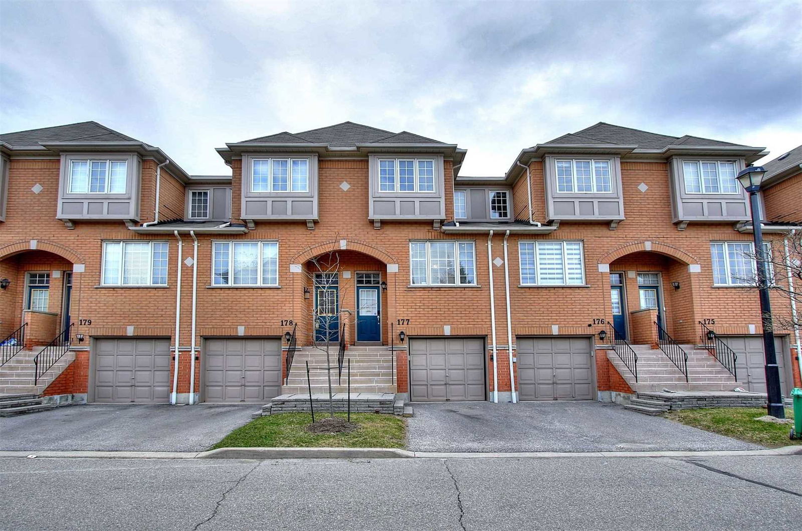 5030 Heatherleigh Ave Townhomes, Mississauga, Toronto