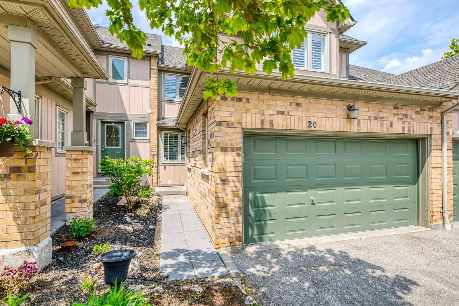 5658 Glen Erin Dr Townhomes, Mississauga, Toronto