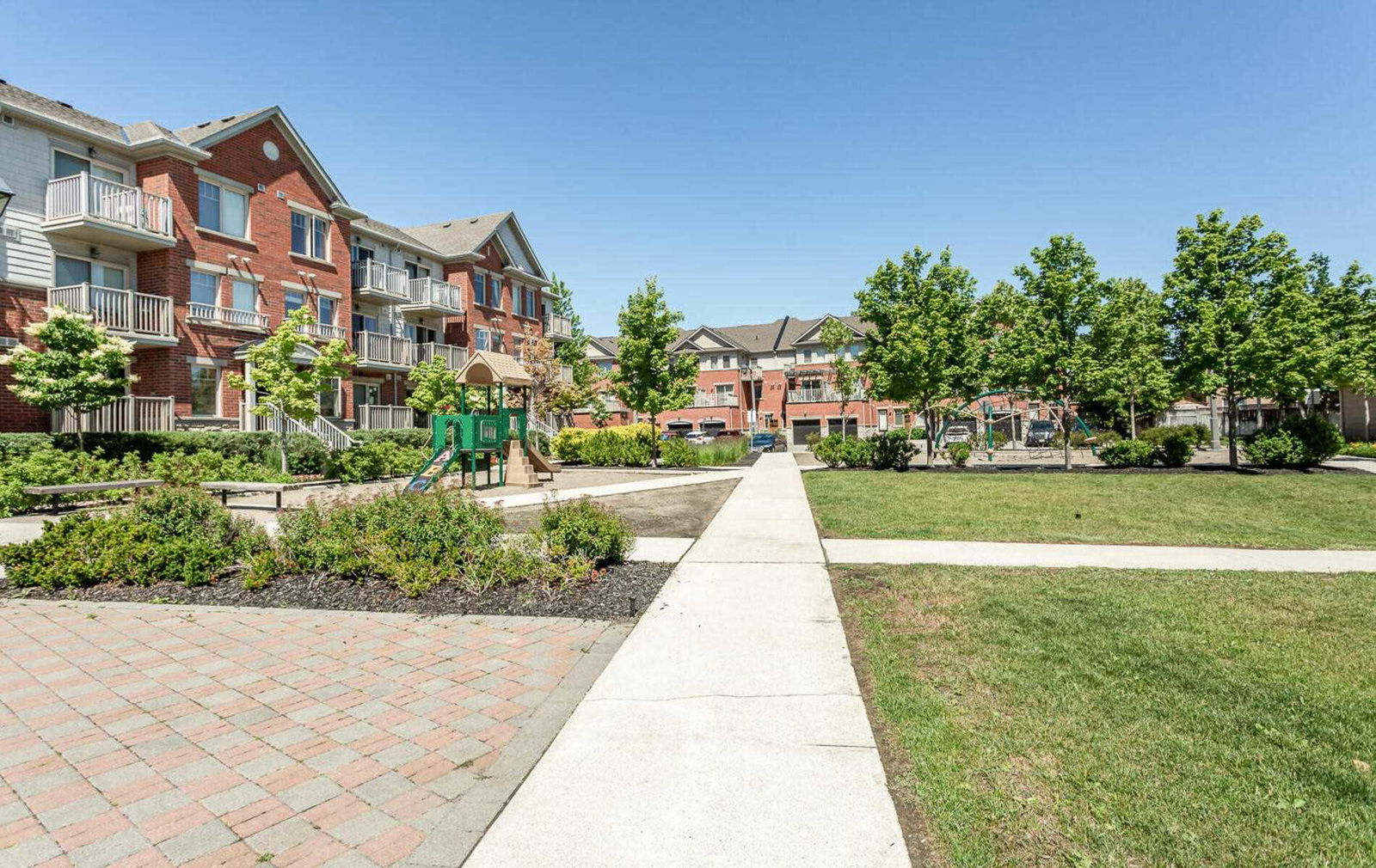 Garden Villas on Thomas, Mississauga, Toronto