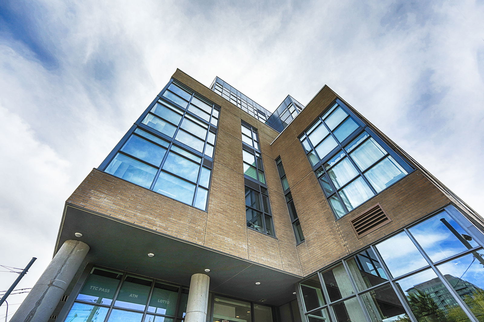 Exterior Sky — Q Loft, West End, Toronto