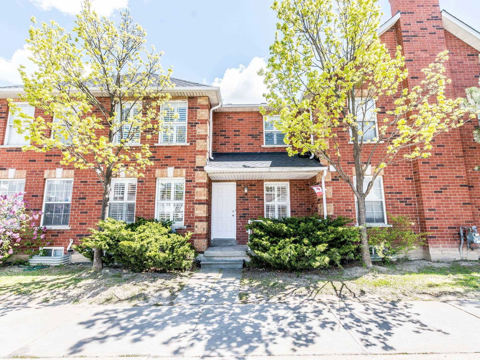 6860 Meadowvale Townhomes, Mississauga, Toronto