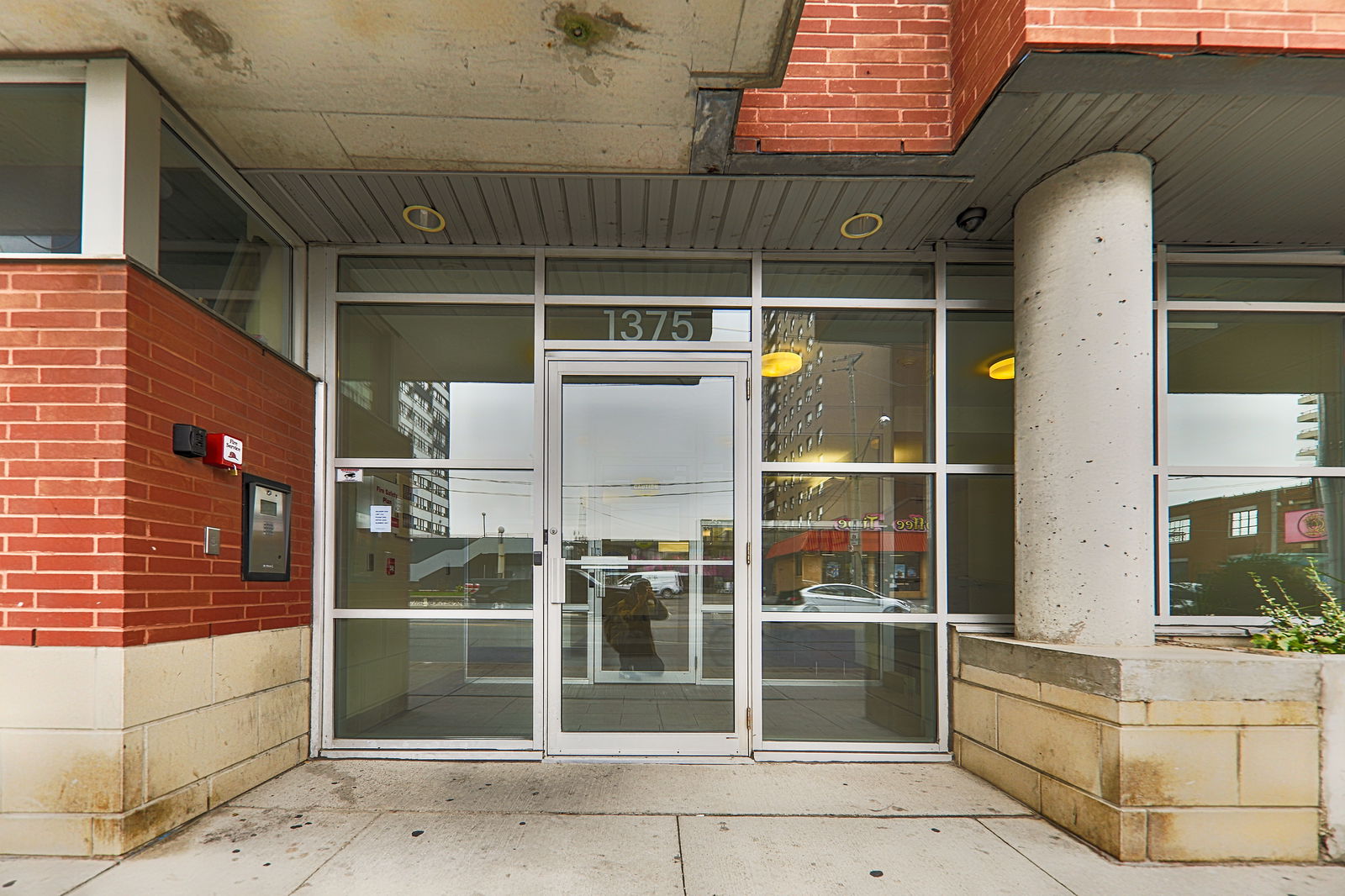 Entrance — Chelsea Lofts, West End, Toronto