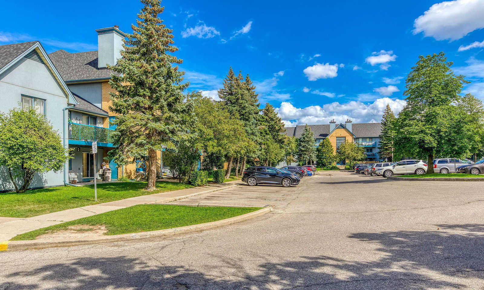 95 Trailwood Townhomes, Mississauga, Toronto